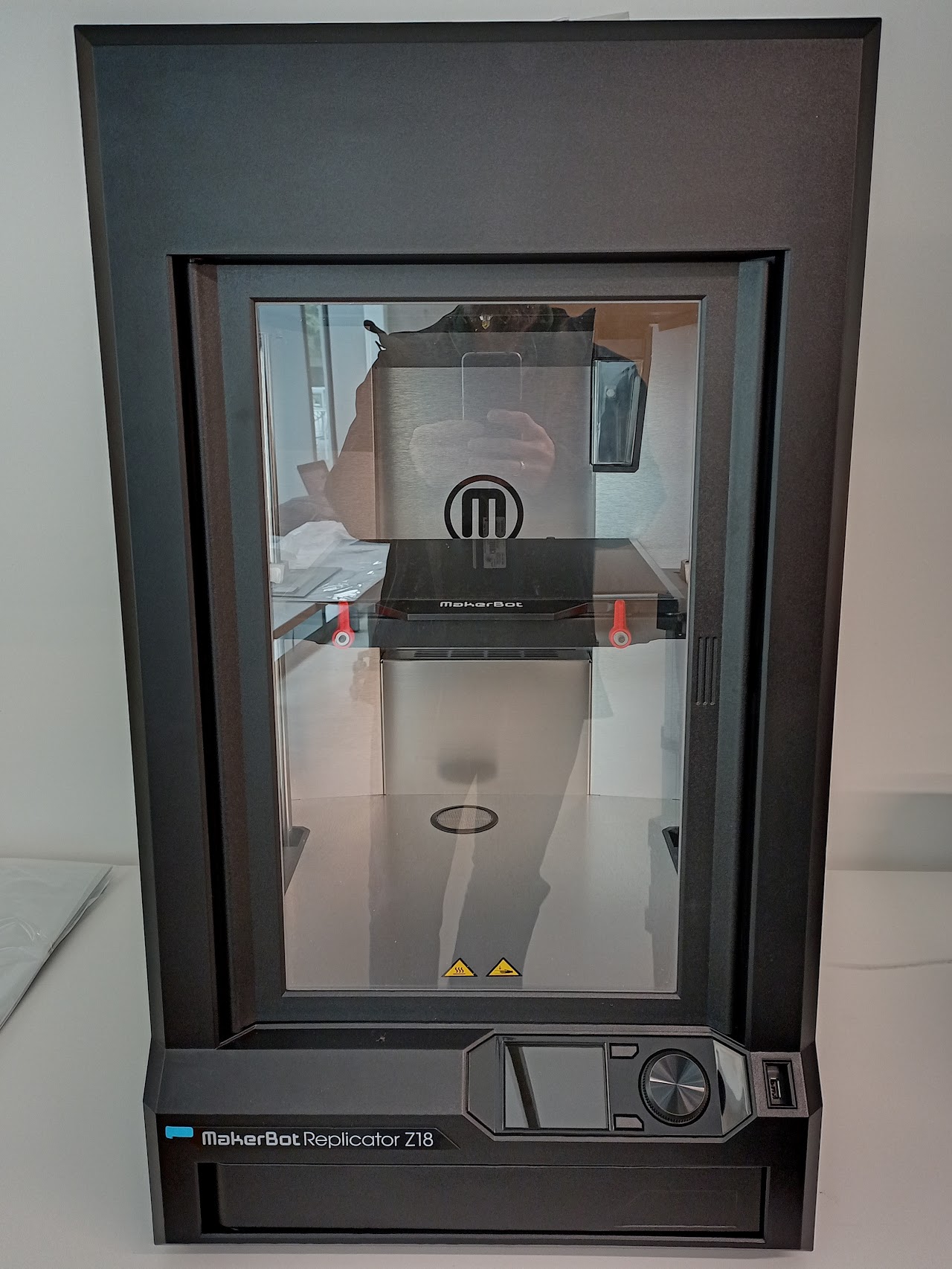 Makerbot Replicator Z18